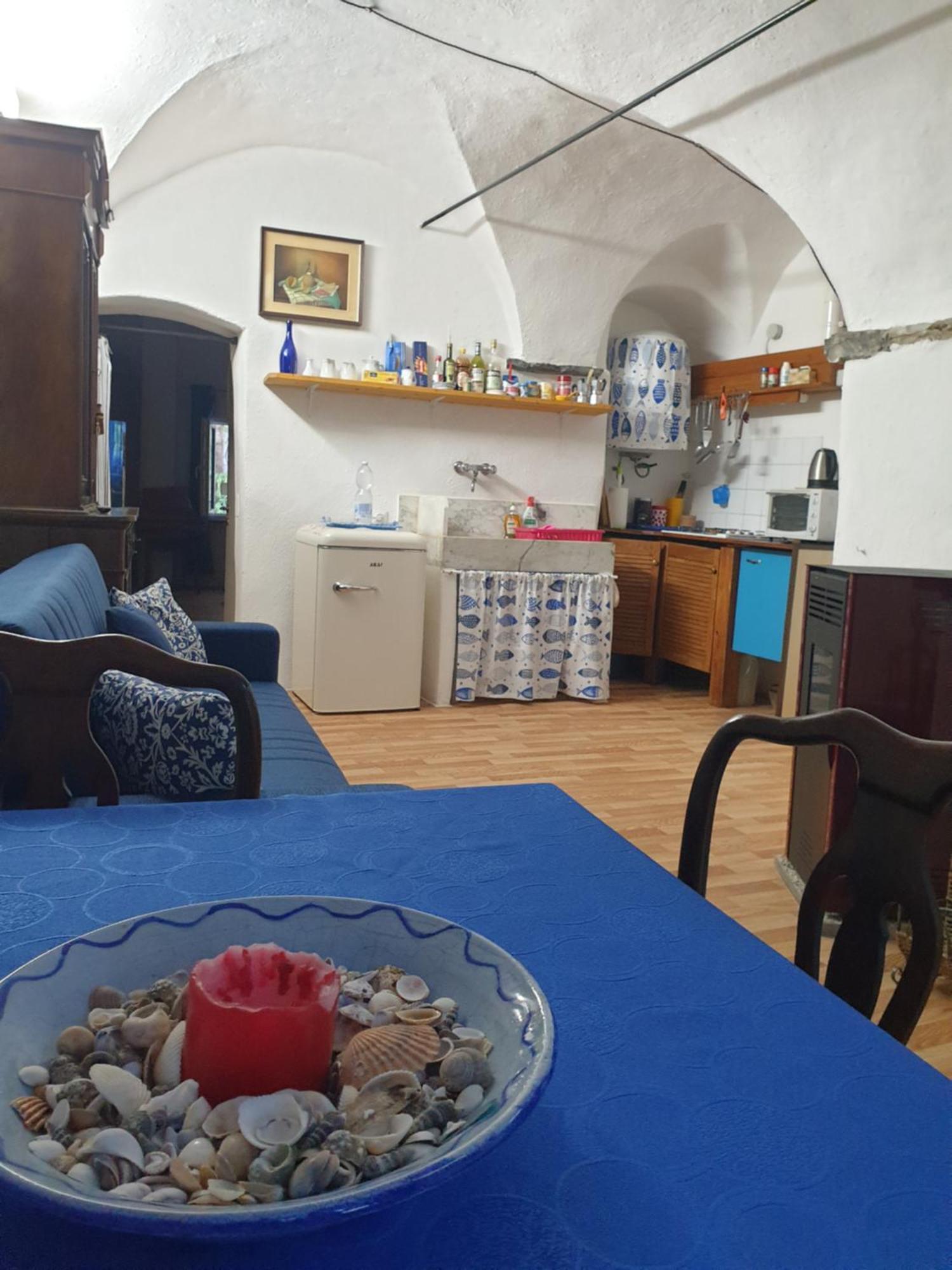 فيلا Casa Di Ingrida Bussana Vecchia سانريمو المظهر الخارجي الصورة